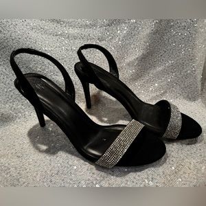 JF Maddie Sling Back Sandal Size 11